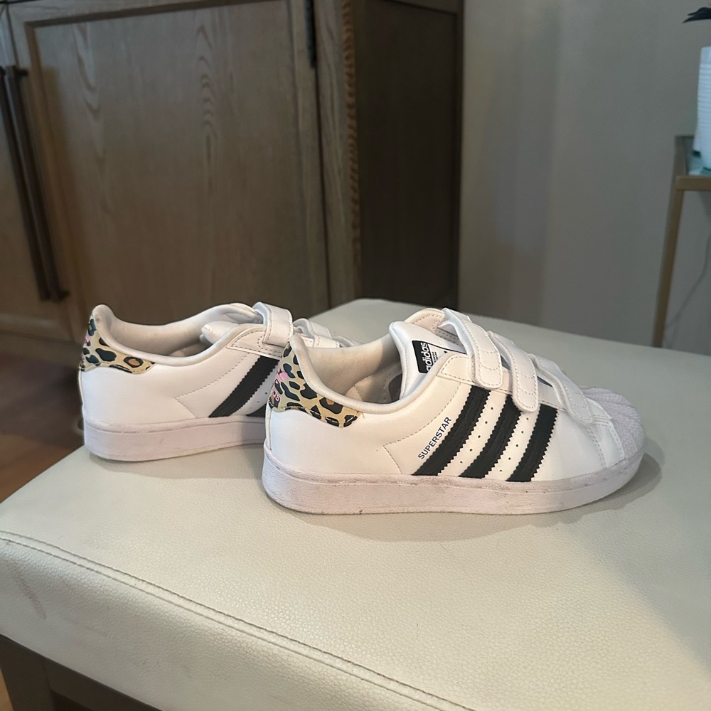Girls ADIDAS Superstar sneakers - brand new
